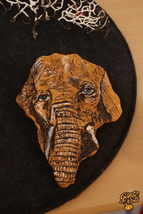 "Piedas Pintadas" de Dora Florán